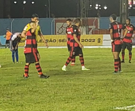 Com gol no fim do jogo, Trem perde para o São Raimundo - RR e está eliminado da Série D